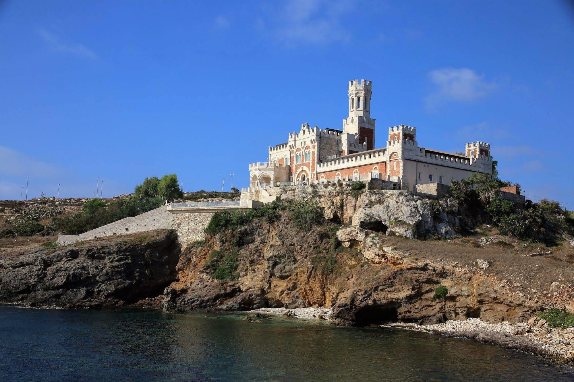 Castello Tafuri Hotell Portopalo Di Capo Passero Eksteriør bilde